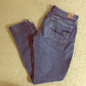 American eagles skinny jeans.